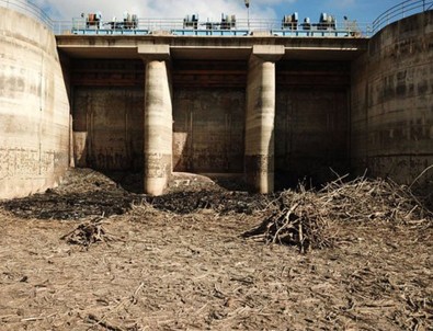 İstanbul barajlarında korkutan görüntü
