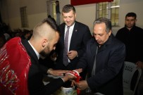 TÜRK BAYRAĞI - Başkan Yalçın Asker Uğurladı