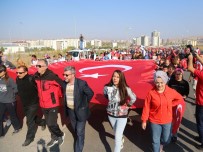 SİVAS VALİSİ - Cumhuriyet İçin Yürüdüler