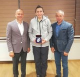 DÜNYA ŞAMPİYONU - Dünya İkincisi Boksörden İş Adamına Ziyaret