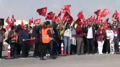 Kadın Akrobasi Pilotundan Cumhuriyet Bayramı'na Özel Gösteri