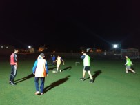 Karanlıkta Antrenman Yapan Genç Demirspor, Yardım Bekliyor