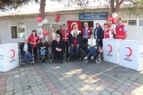 OMURİLİK FELÇLİLERİ - Kızılay'dan Omurilik Felçlileri Derneğine Tekerlekli Sandalye Desteği