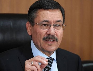 Melih Gökçek'ten İmamoğlu'na sert tepki