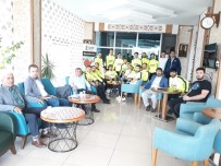 ŞAMPIYON - Protokol Futbolcularla Kahvaltıda Buluştu