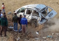 Yüksekova'da Trafik Kazası Açıklaması 2 Yaralı