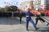 ÇETIN OSMAN BUDAK - Antalya'da Çelenk Bırakma Töreninde İlginç Görüntü