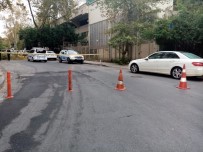Beşiktaş'ta Ağaçtan Kopan Dallar Caddeyi Trafiğe Kapattı