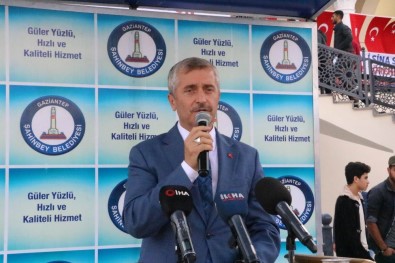 İbn-İ Sina Seyitler Camii İbadete Açıldı