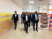 TURGUT ÖZAL - Kızılay'dan Emanet Çarşısına Kıyafet Yardımı