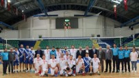 VOLEYBOL TAKIMI - Kütahya'da Öğretmenler Arası Voleybol Ve Futsal Müsabakaları Sona Erdi