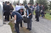 ÇÖP KUTUSU - Belediye Başkanı Öğrencilerle Beraber Çöp Topladı