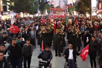 GENÇLİK MERKEZİ - Elazığ'da Fener Alayı Yürüyüşü