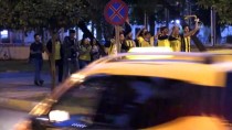 ADANA HAVALIMANı - Fenerbahçe Kafilesi Adana'da