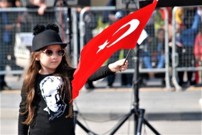 Tokat'ta Miniklerin Cumhuriyet Bayramı Heyecanı
