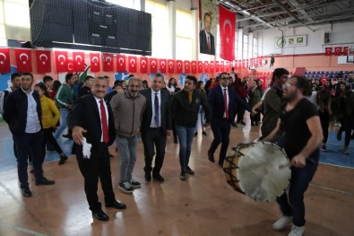 Tunceli'de Cumhuriyet Bayramı Coşkusu