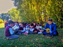 Ağrı'da Öğrenciler Kitap Okuyor, Fidanlar Hayat Buluyor