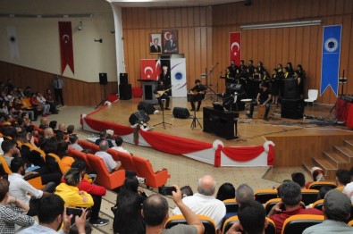 BÜ'de Merhum Gafarzade'nin 50. Yaş Günü Kutlaması Ve Azeri Şarkıları Etkinliği