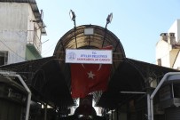 FATIH ATAY - Efeler Belediyesi Ekipleri Ayakkabıcılar Çarşısı'nda Temizlik Çalışması Yaptı