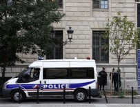 METRO DURAĞI - Paris Emniyet Müdürlüğü'nde bıçaklı saldırı: 4 ölü