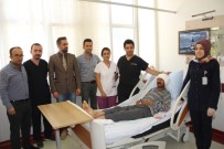 BEYİN TÜMÖRÜ - Şemdinli'de İlk Beyin Tümörü Ameliyatı Yapıldı