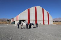 ERZİNCAN VALİSİ - Semt Halı Sahası Başka Bir Mahallede Uygun Bir Yere Taşınacak