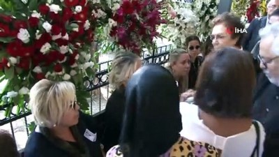 Usta Oyuncu Tarık Ünlüoğlu Son Yolculuğuna Uğurlanıyor
