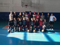 SOSYAL BELEDİYECİLİK - Van Büyükşehir Belediyesi Sporda İddialı