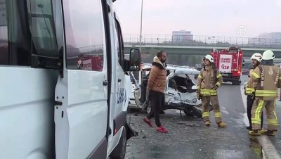 Bahçelievler'de Trafik Kazası Açıklaması 1 Yaralı