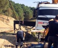 ÖMER UÇAR - Balıkesir'de Elektrik Akımına Kapılan İşçi Öldü