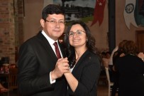 29 EKİM CUMHURİYET BAYRAMI - Başkan Özcan Annelerle Cumhuriyet Balosunda Buluştu