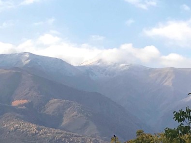 Bingöl Yedisu'da Yüksek Rakımlara İlk Kar Düştü