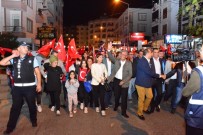 FENER ALAYI - Torbalı'da 29 Ekim Zakkum İle Kutladı