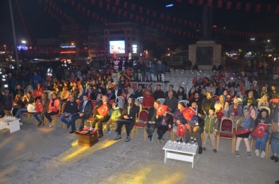 Askeri Bando Eşliğinde 29 Ekim Kutlaması