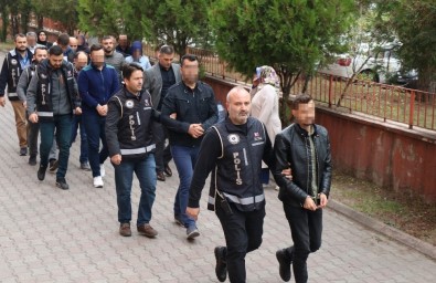 Karabük Merkezli 3 İlde FETÖ Operasyonu Açıklaması 4'Ü Aktif 5 Polis Adliyede