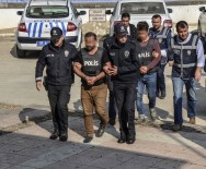 MEHMET ÖZCAN - Kastamonu'da Cinayet Zanlıları Adliyeye Çıkarıldı