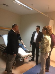 Kaymakam Çorumluoğlu, Kazada Yaralanan İşçileri Ziyaret Etti