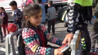 EMNİYET MÜDÜRÜ YARDIMCISI - 'Mobil Trafik Eğitim Tırı'nda Çocuklar, Eğlenerek Öğreniyor