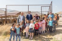 HAPISHANE - Başkan Tanğlay, Öğrencilerle Birlikte Hayvan Barınağını Ziyaret Etti