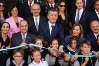 ÖZDEMİR ÇAKACAK - Milli Eğitim Bakanı Selçuk, Okul Açılışına Katıldı