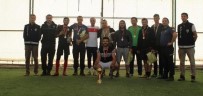 Otlukbeli'de Futbol Turnuvası Kupa Töreni Düzenlendi
