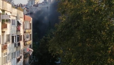 Trabzon İl Sağlık Müdürlüğü Binasında Çıkan Yangın Korkuttu