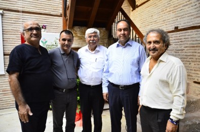 Yazarlarevi Çukurova Okulu'nun Açılışı Yapıldı