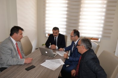 Yetişkin Eğitimciler De Teknolojiye Uyum Sağlayacak