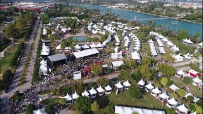 Adana'da 'Tek Şişte Et Pişirme' Rekoru Kırıldı