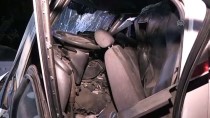 Afyonkarahisar'da Minibüs İle Otomobil Çarpıştı Açıklaması 8 Yaralı