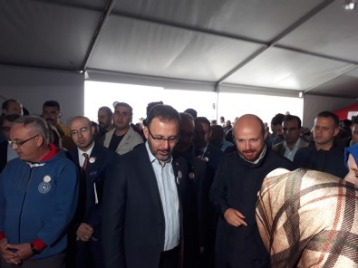 Bakan Kasapoğlu, Etnospor Kültür Festivali'ni Ziyaret Etti