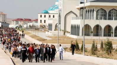 Bayburt Üniversitesi Sağlık İçin Yürüdü