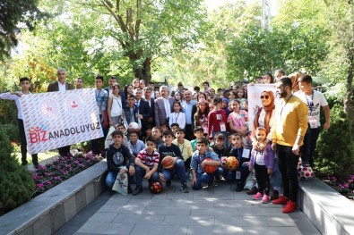 Biz Anadoluyuz Projesi Kapsamında Batmanlı Gençler Kayseri'ye Geldi