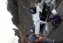 Kamyonet Takla Attı Açıklaması 2 Yaralı